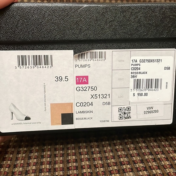 Chanel black and beige heels 👠 - Picture 4 of 7